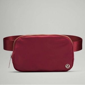 Mulled Wine Lululemon Belt Bag
